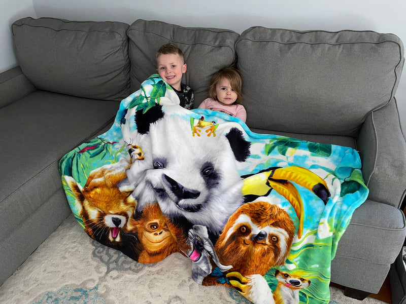 Zoo Animals Super Soft Plush Fleece Throw